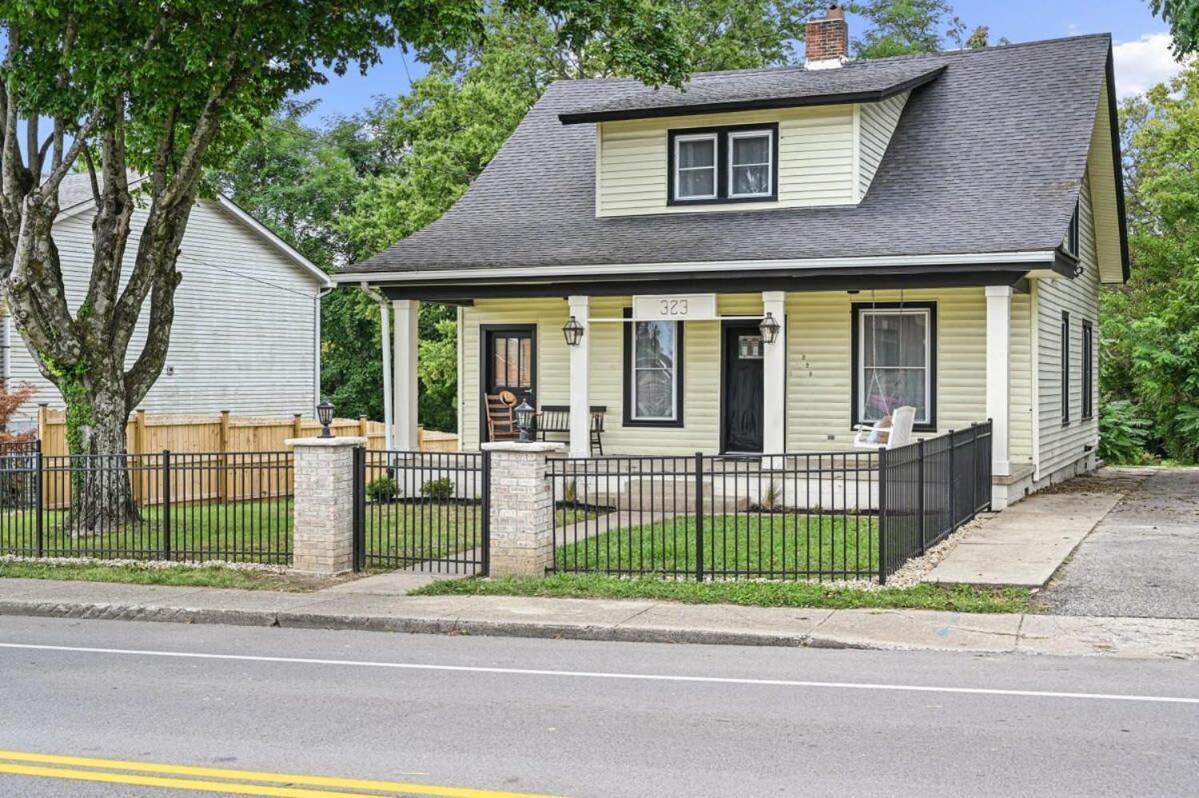 Bungalow On Main - Near Ark Williamstown Exterior photo
